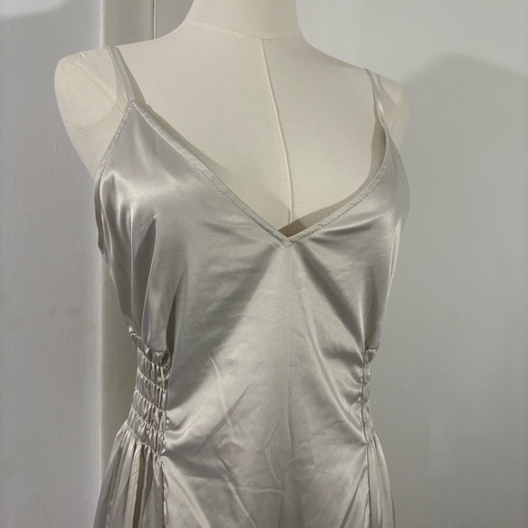 ZARA Ivory Maxi Dress Elastic Waist Shiny Sz S Silky Bridal Wedding Party - Picture 2 of 12